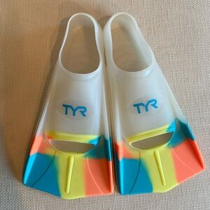 TYR Stryker Silicone Fins